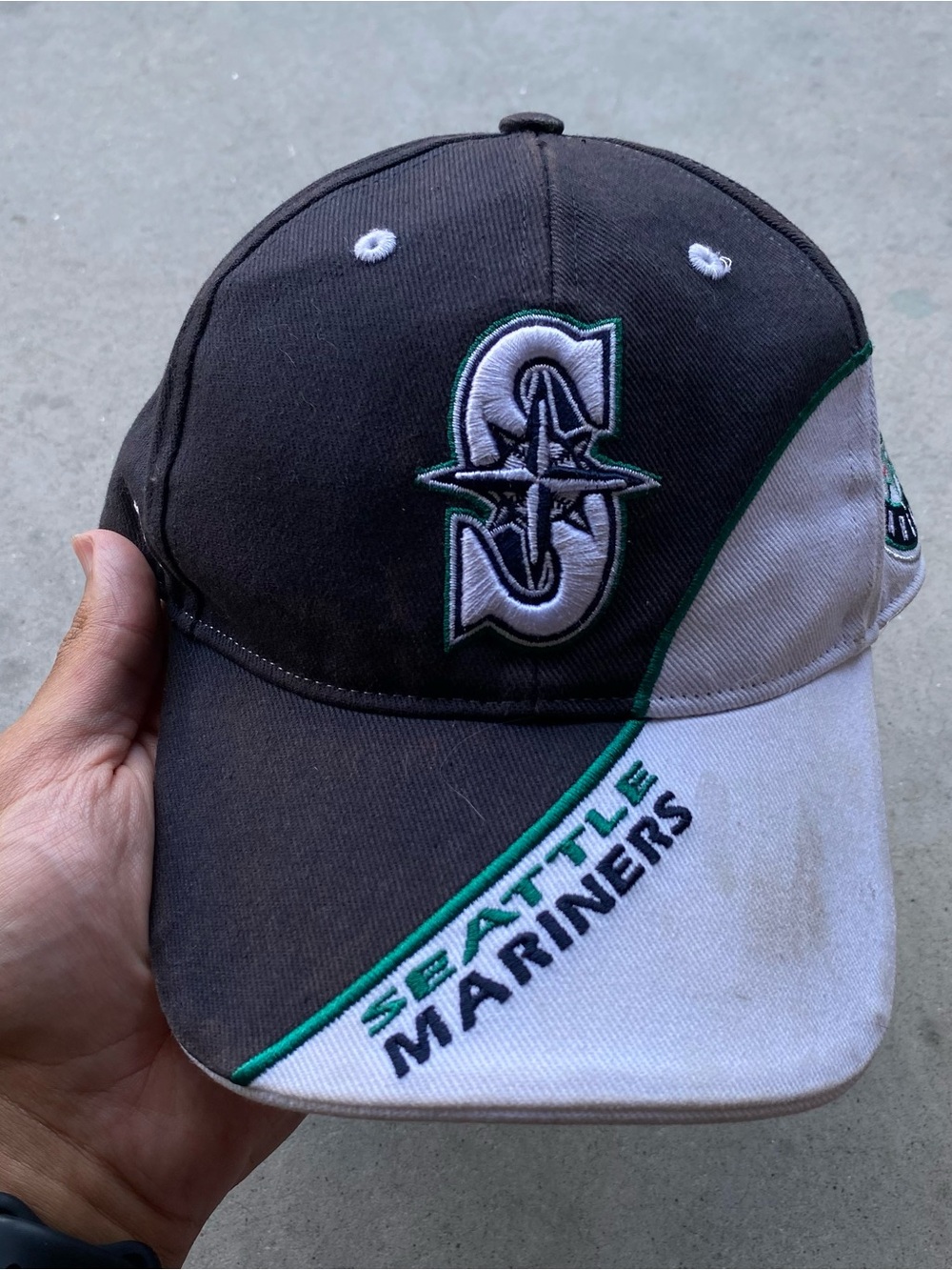 Vintage ‘47 Brand Seattle Mariners two tone baseball cap
